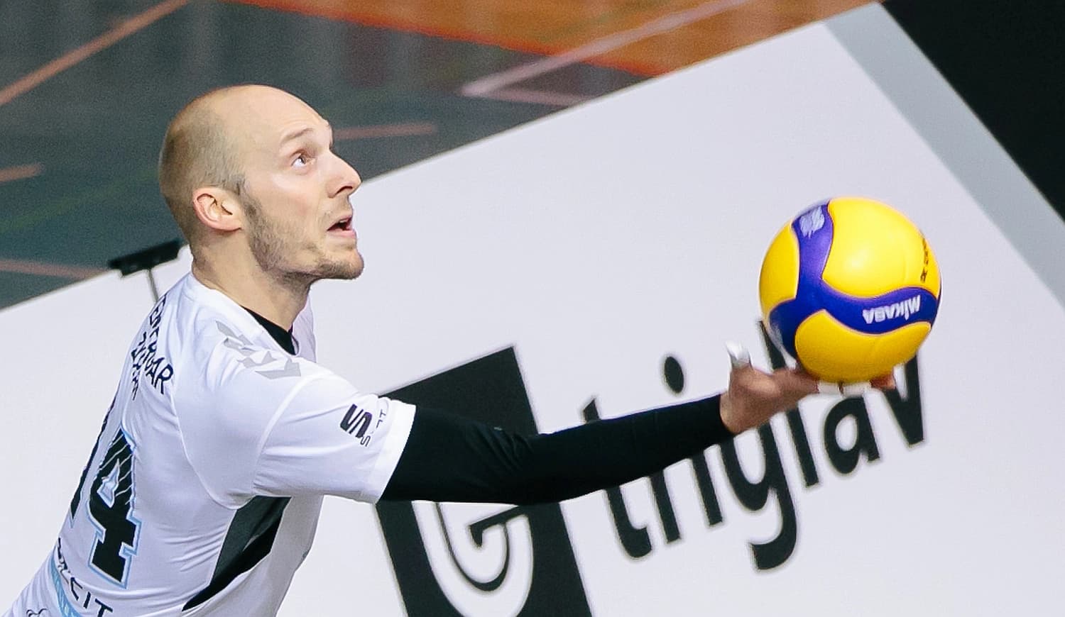 Calcit Volley KAMNIK just a step away from reaching Final Four tournament after win in Zwettl