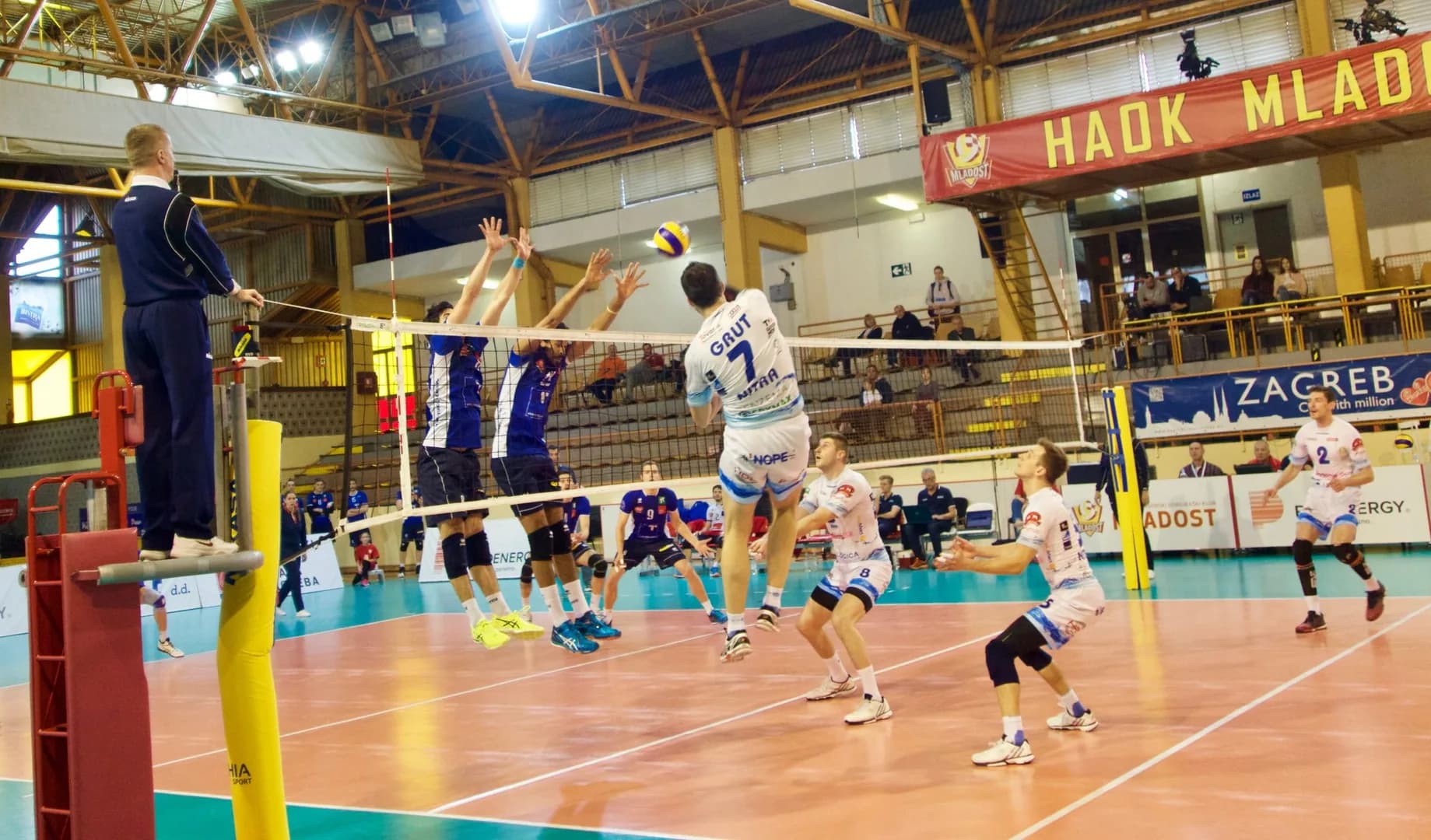 LIVESTREAM MEVZA FINAL FOUR