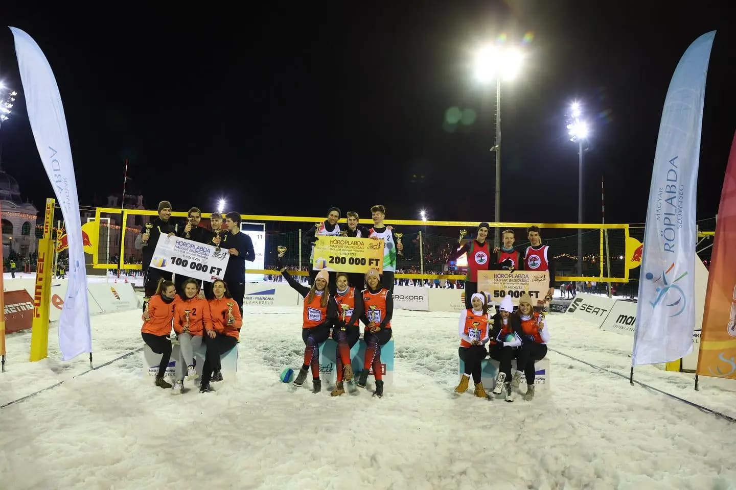 Snow Volleyball season gets underway with event at iconic location in Budapest