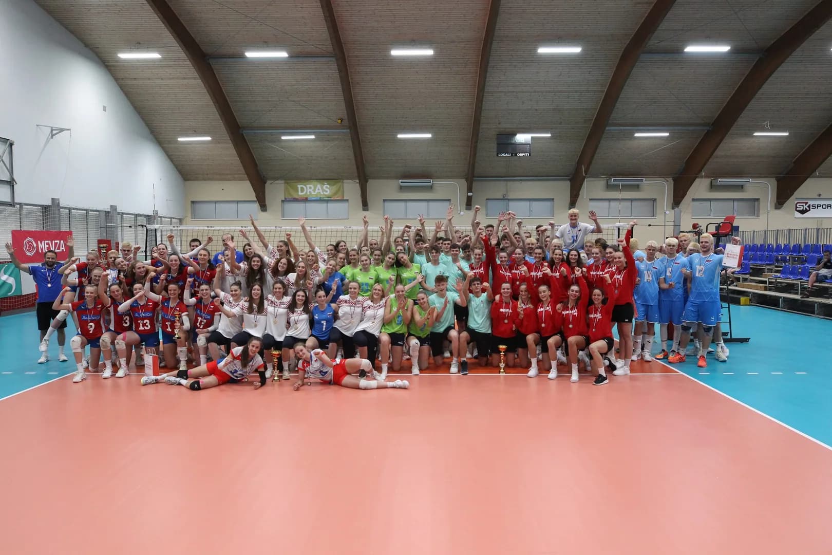 Triumph at MEVZA U19 Championship: Czech Men and Croatian Women Emerge Victorious in Maribor