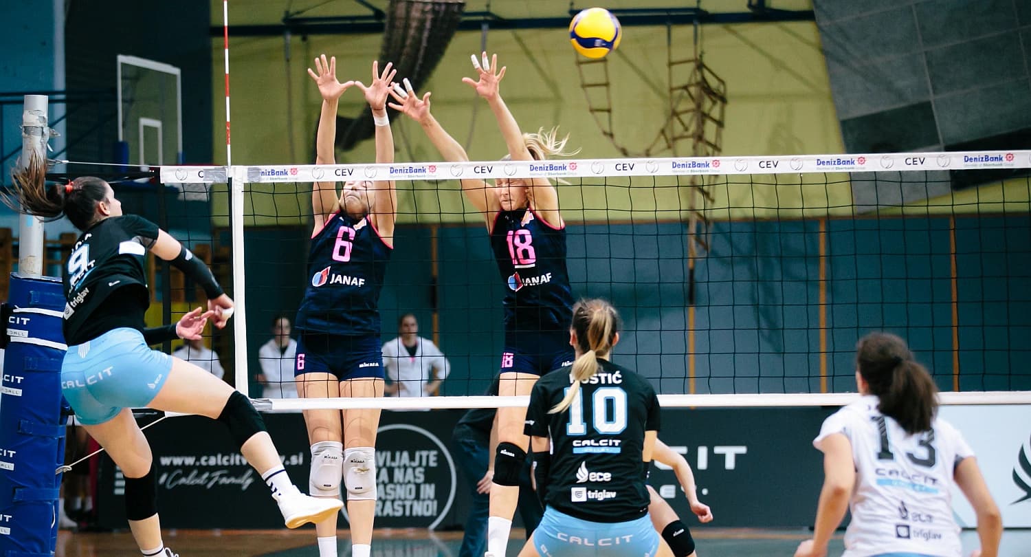 MARIBOR and Calcit Volley on the top of the standing
