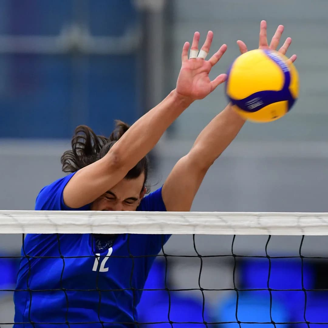 Fino Kaposvar (HUN) puts themselves in great position to advance to the next round of CEV Champions League Volley