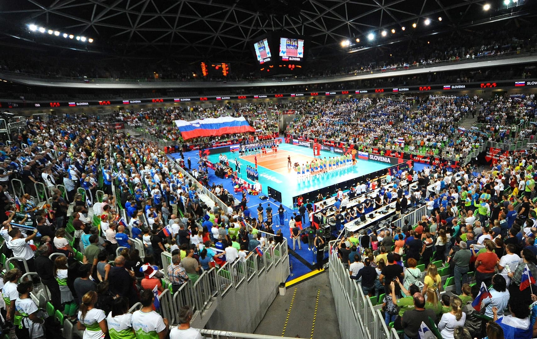 EuroVolley: Slovenia and Slovakia in the winning ways – almost eight thousand spectators in Ljubljana