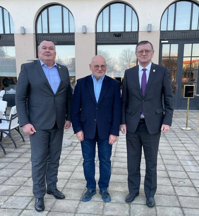 CEV President pays visit to Croatia to discuss ways to grow Volleyball