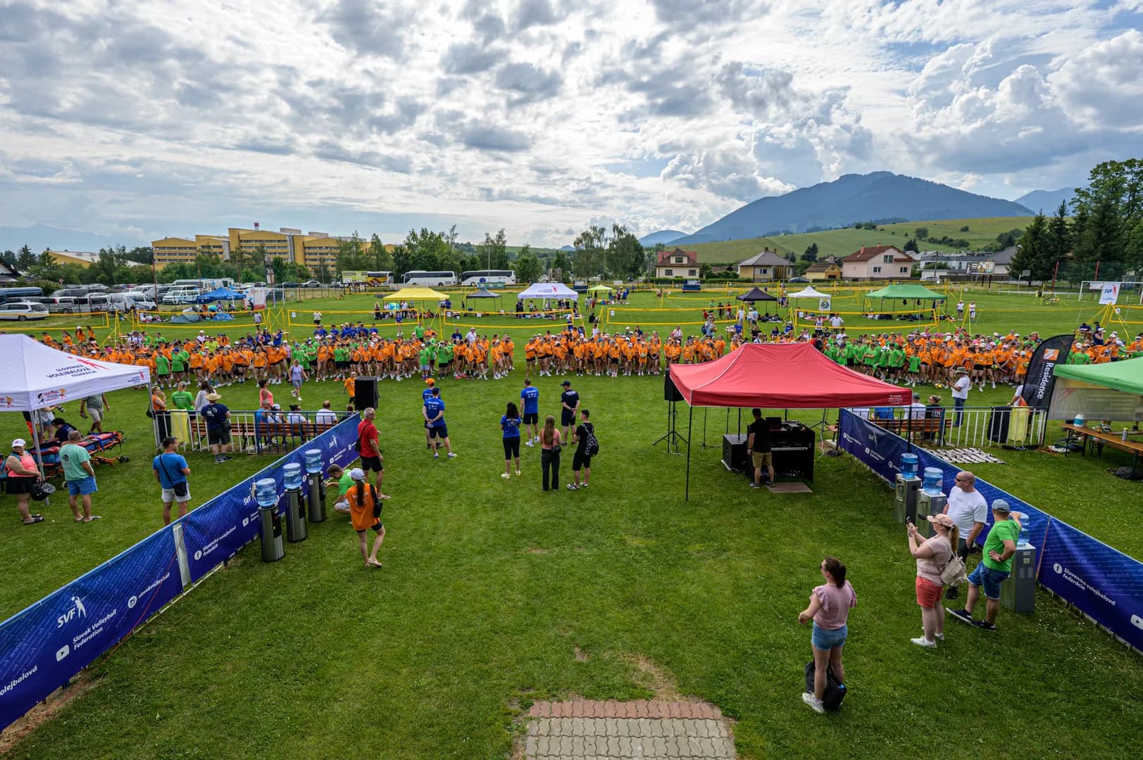 GRANDEN Youth Festival Brings Together More Than 1,000 Young Volleyball Players in Slovakia