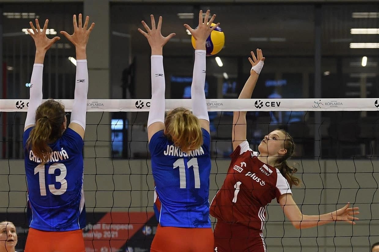 Slovakia through to classification matches 5-8 at U16W EuroVolley