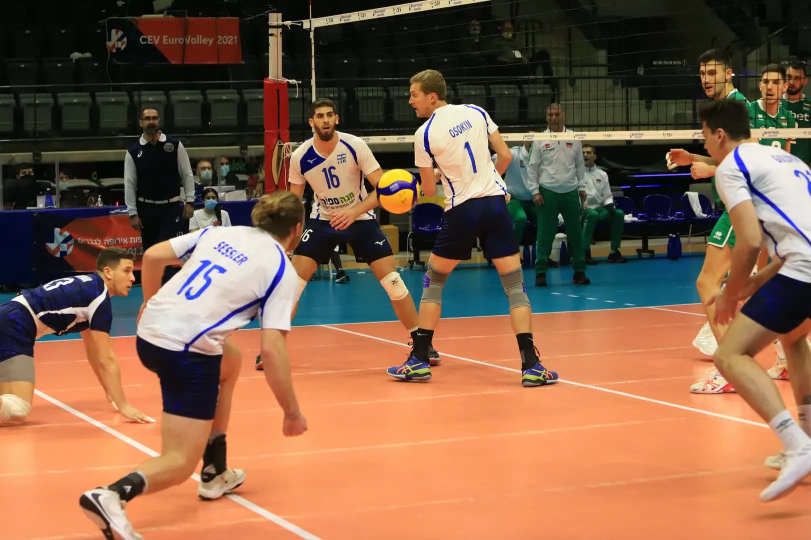 Bulgaria leading the charts in Pool B before Austria and Israel