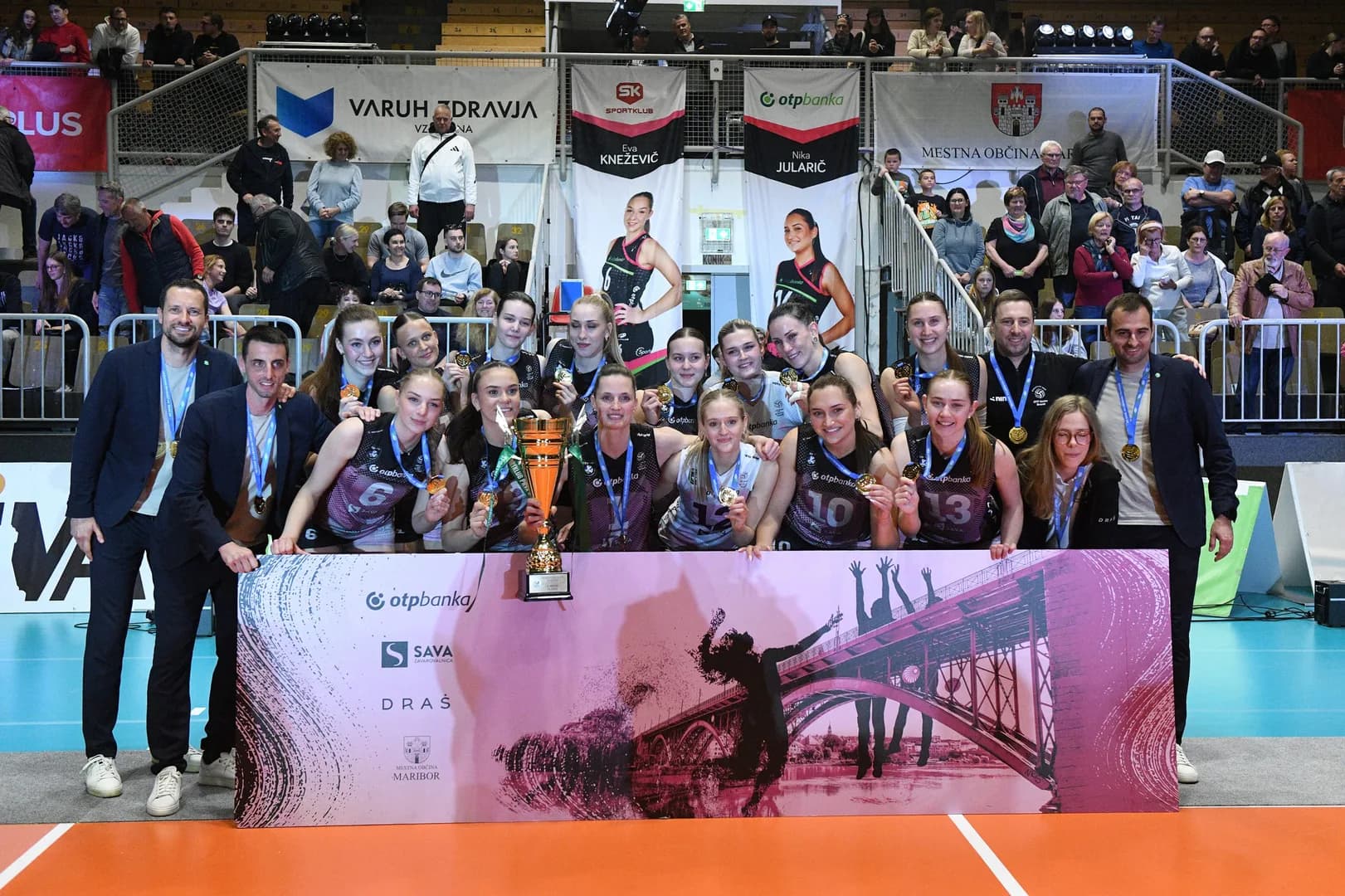 Slovenian First Division Season Concludes with Titles for OTP Banka Branik and ACH Volley Ljubljana