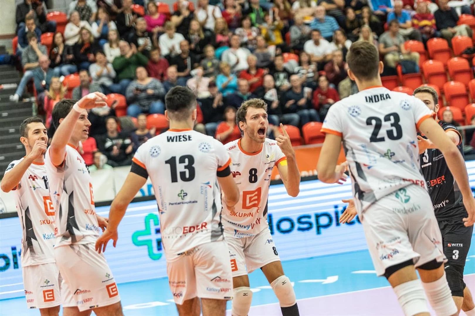Czech champion Karlovarsko claims Golden Set victory to move on to Round 2